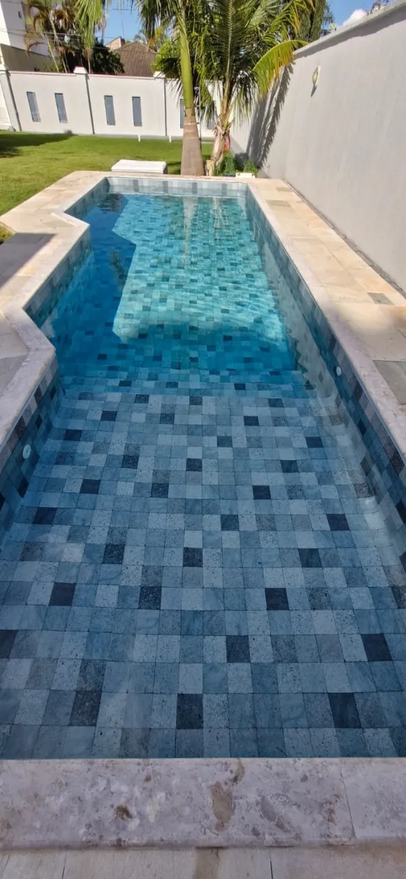 Linda Casa Condom. Vicente Pires - Lt. 800 m² - 04 Qrts + Suite+Lazer+Piscina+Depd. Compl.