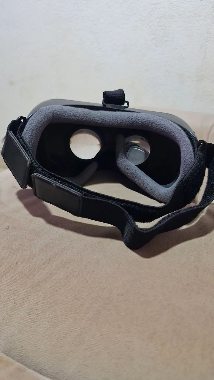Gear VR - Óculos de Realidade Virtual para Celular - Foto 3
