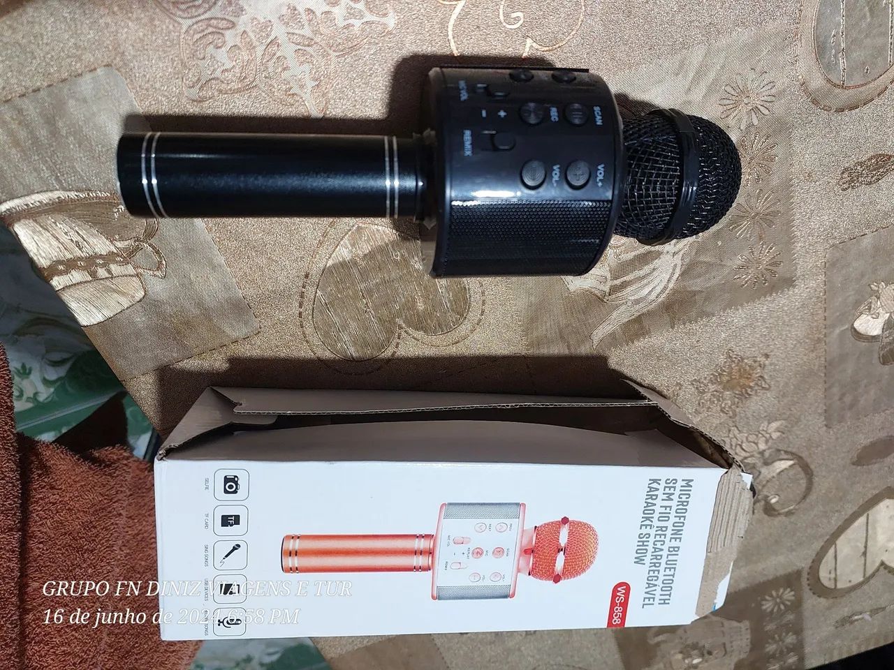 Microfone Bluetooth WS-858 com Karaokê