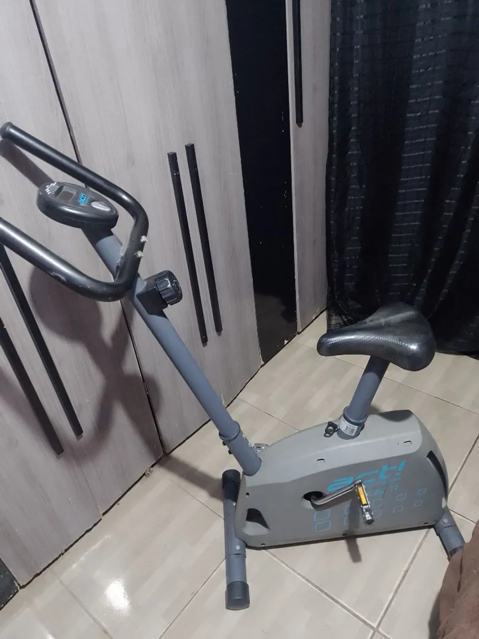 Bicicleta Ergométrica - Ótimo estado!