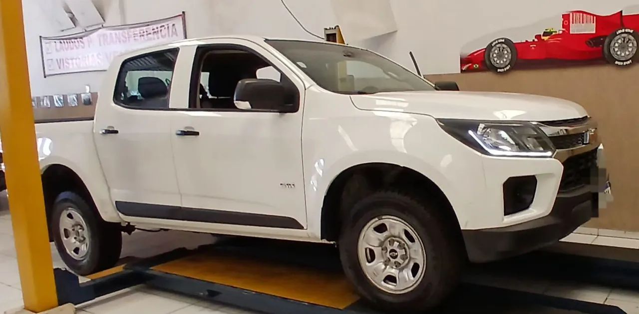 Chevrolet S10 Pick-up LS 2.8 TDI 4X4 CD Dies. Mec. 2024 - Foto 4