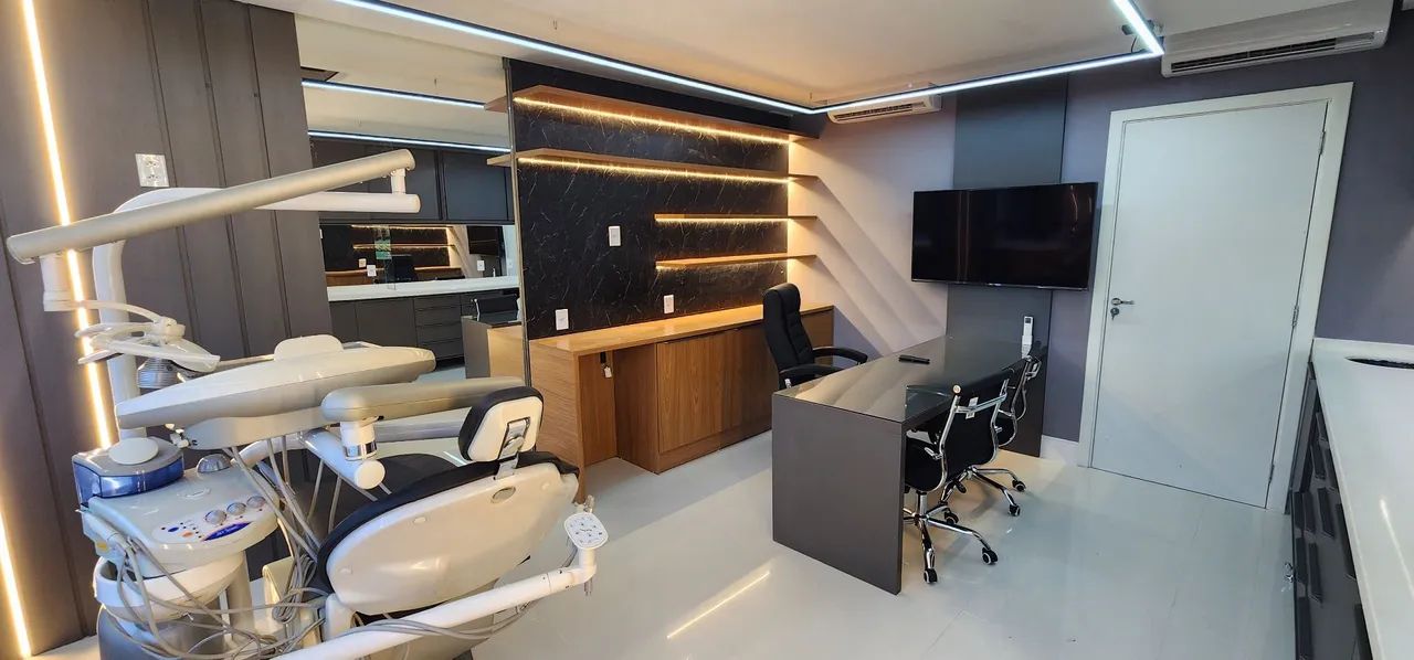 Vende-se Luxuosa sala Odontológica no Vieiralves  - Foto 5