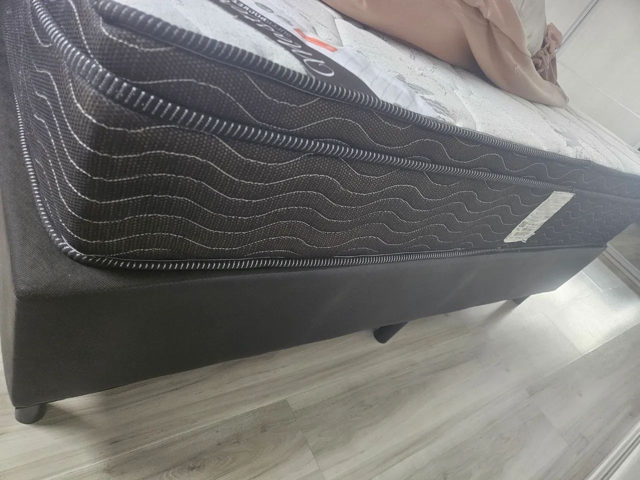 Cama casal Queen + Colchão  - Foto 3