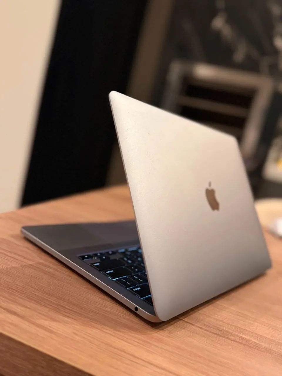 Apple Macbook Pro M1 8gb 512gb Prata Silver - Touchbar - Foto 4