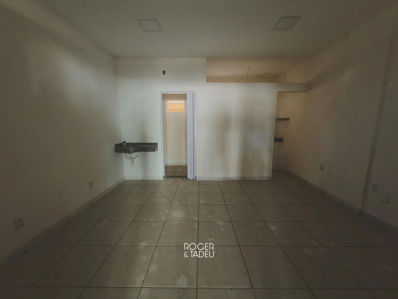 PONTO COMERCIAL JACARECANGA - 30M² - Foto 2
