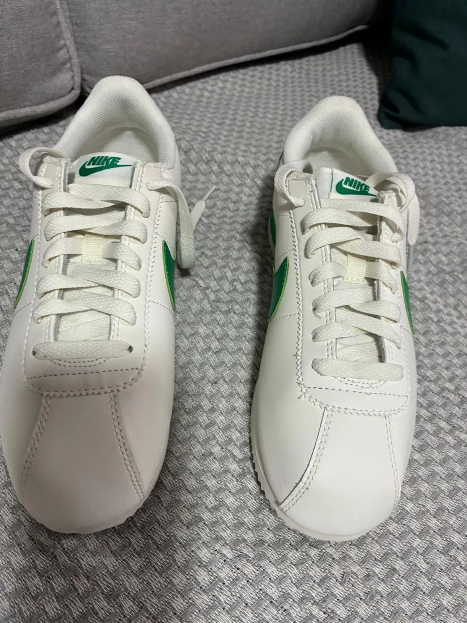 Nike Cortez Retro n 39 zerado - Foto 2