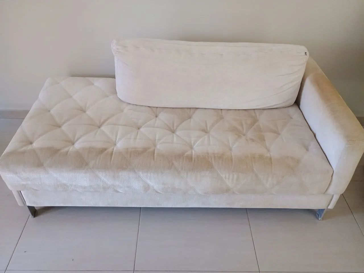 Sofá divã