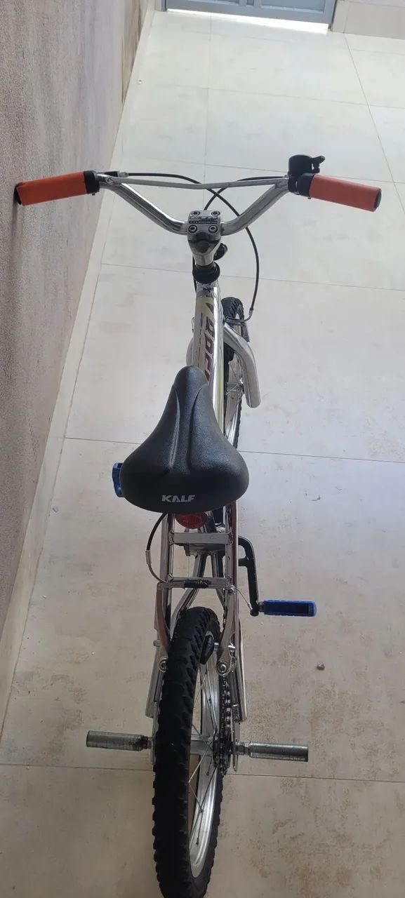 Bicicleta infantil aro 16 - Foto 2