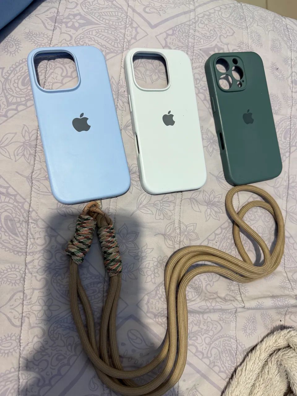 Vende-se Capa IPhone 16 Pro - Foto 2