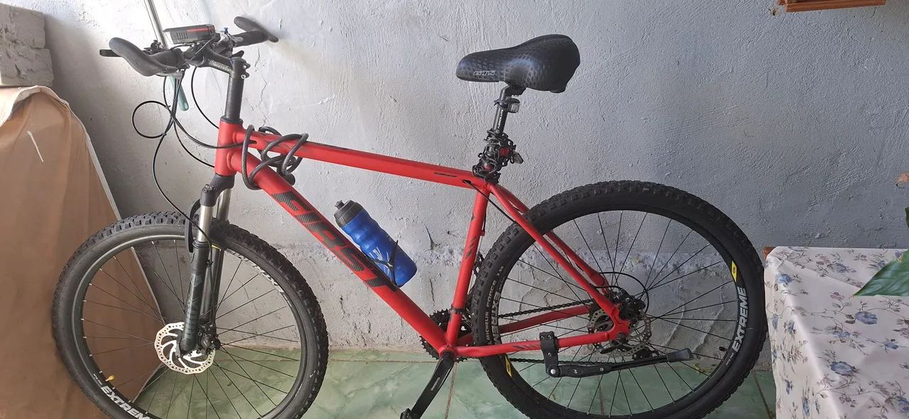 Vendo bicicleta aro 29 K7 