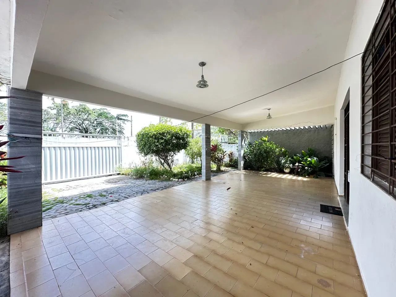 CASA COM 4 QUARTOS JARDIM LUNA/BRISAMAR - Foto 3