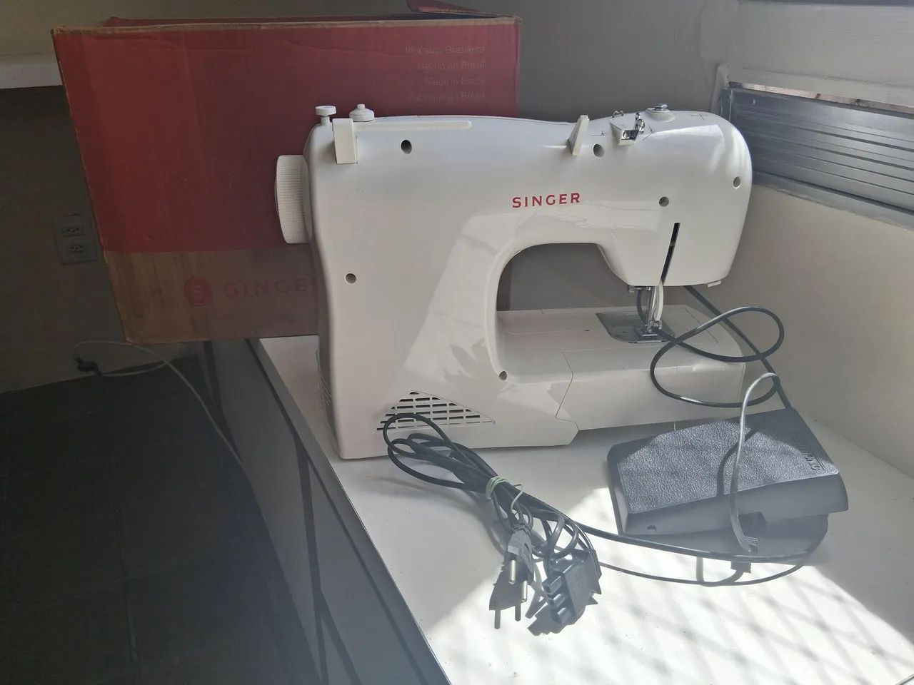 Máquina de Costura Singer Inspiration  Portátil  - Foto 3