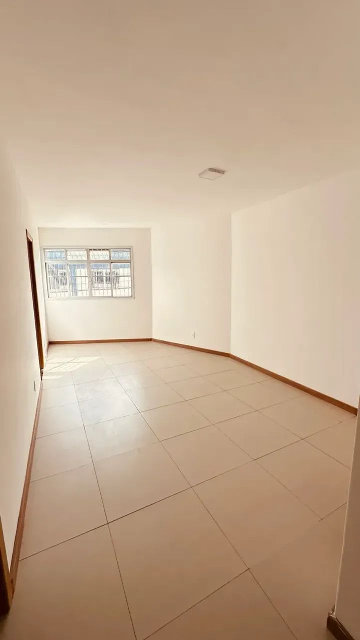 ALUGO APARTAMENTO 2 QUARTOS COM SUÍTE