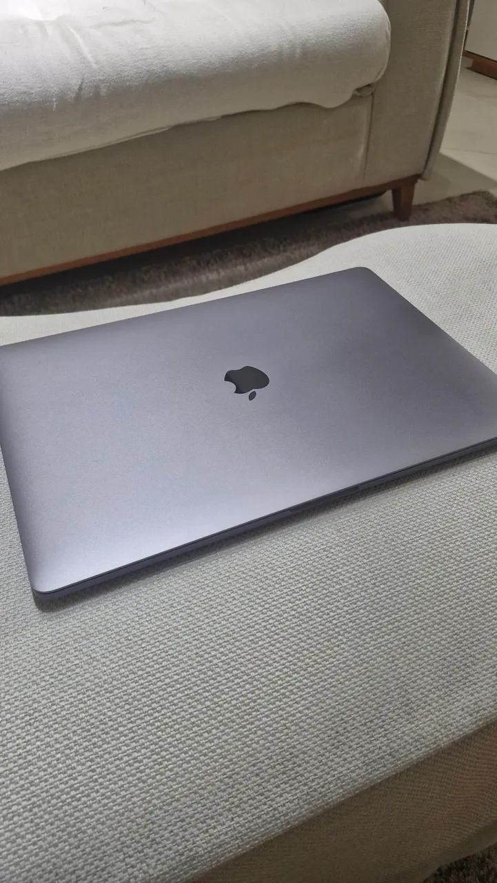 MacBook本体 MacBook Pro Late 2016 15-inch Retina macbook pro 15 2016