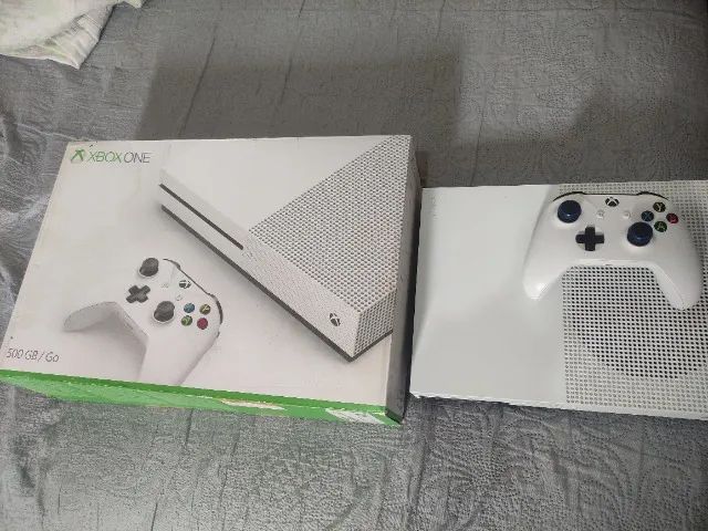 XBOX ONE S 500GB