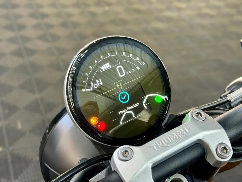TRIUMPH TRIDENT 660 2026 - Foto 5