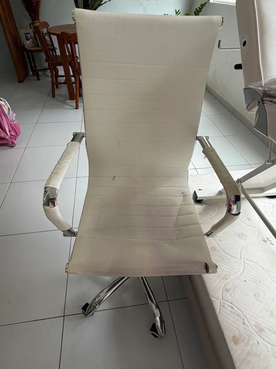Maca + cadeira escritório 