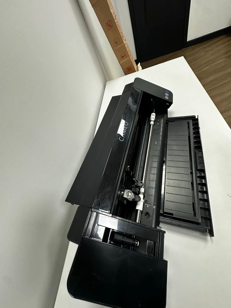 Plotter de Corte Silhouette Cameo 4 Preta - Usada / Excelente Estado - Foto 5