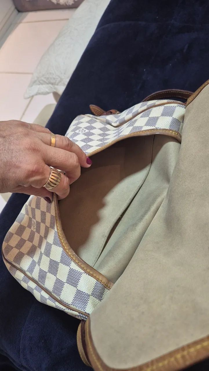 Bolsa Louis Vuitton  - Foto 4