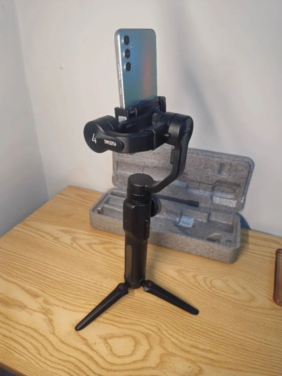 Gimbal Estabilizador Zhiyun Smooth 4 | Completo na Caixa - Foto 2