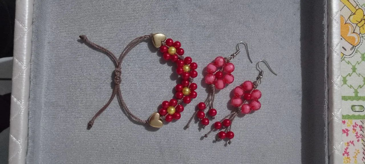 Conjunto acessórios Miçanga Boho Chic Flor Vermelha  - Foto 3