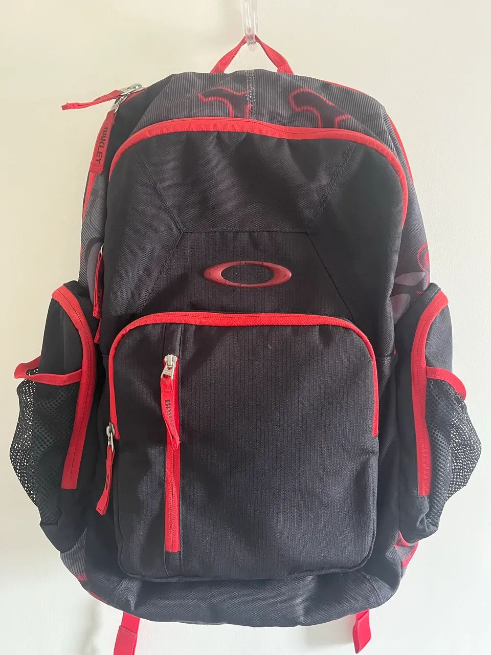 Mochila Oakley - Seminova