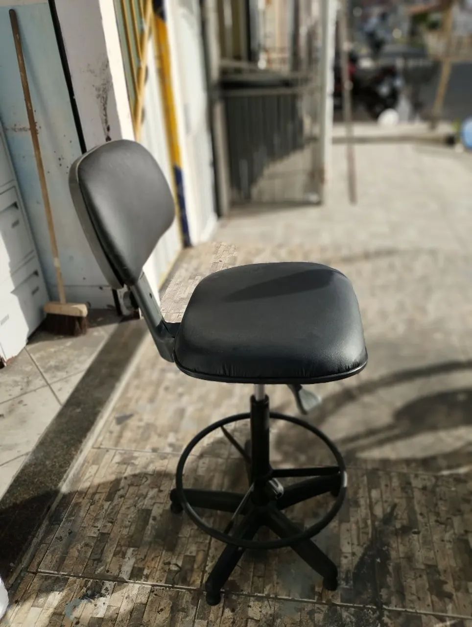 Bar Stool484583127206471685