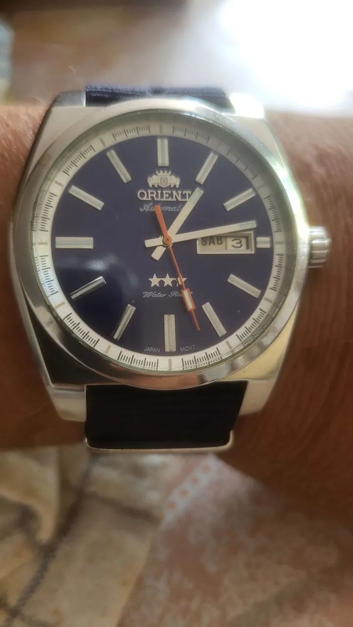 Relógio oriente automático semi-novo na caixa 44 mm de cx peça linda 
