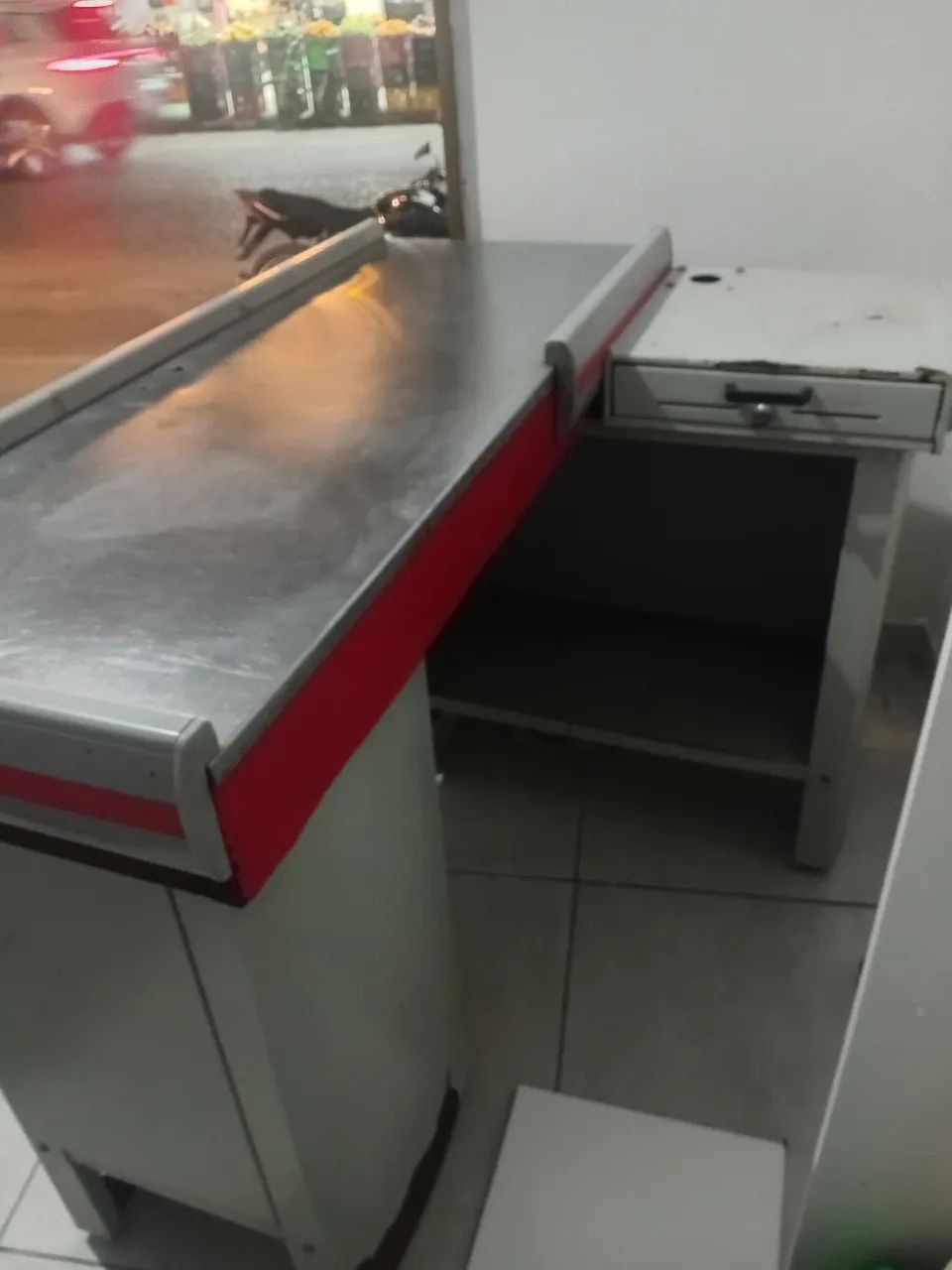 Balcão de supermercado - Foto 2