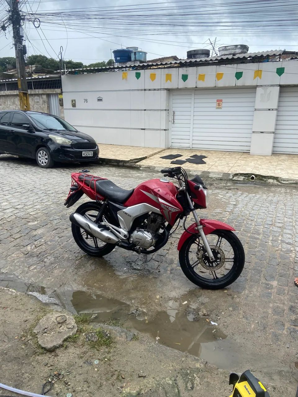 Titan 150 vermelha 2014