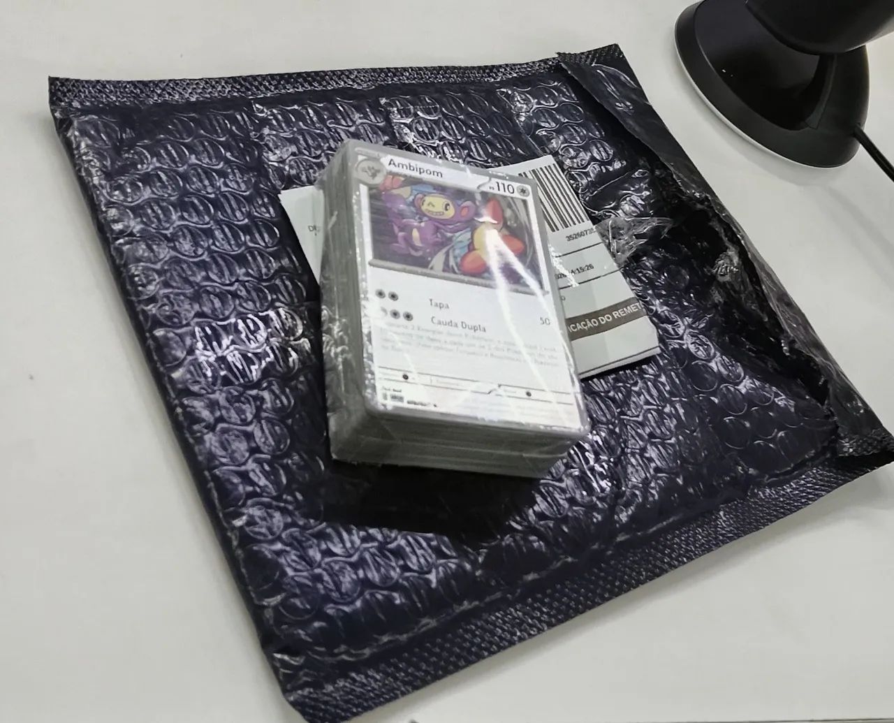 50 Cartas Pokémon - 5 Brilhantes (Copag)