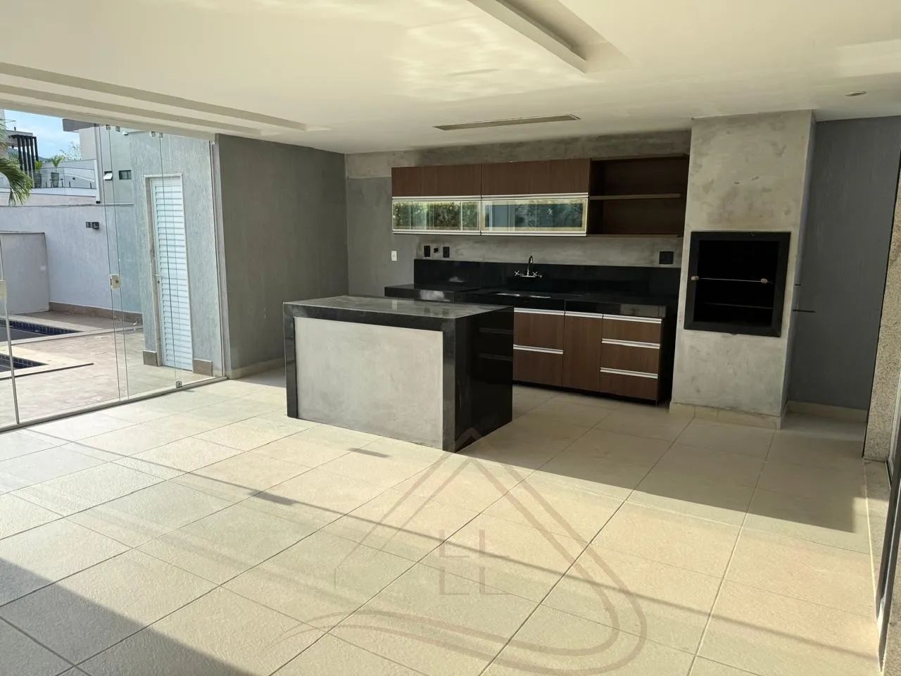 Casa de Alto Padrão no Recreio dos Bandeirantes: 5 Quartos, 5 Suítes, 2 Salas e 370m²! - Foto 10