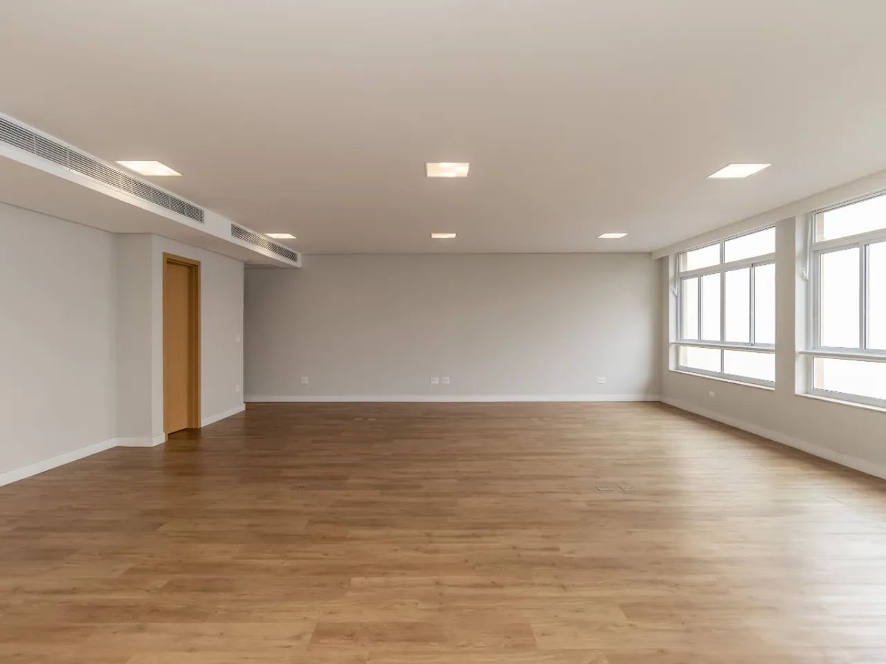 Conjunto comercial para venda em Sé, 150m² - Foto 2