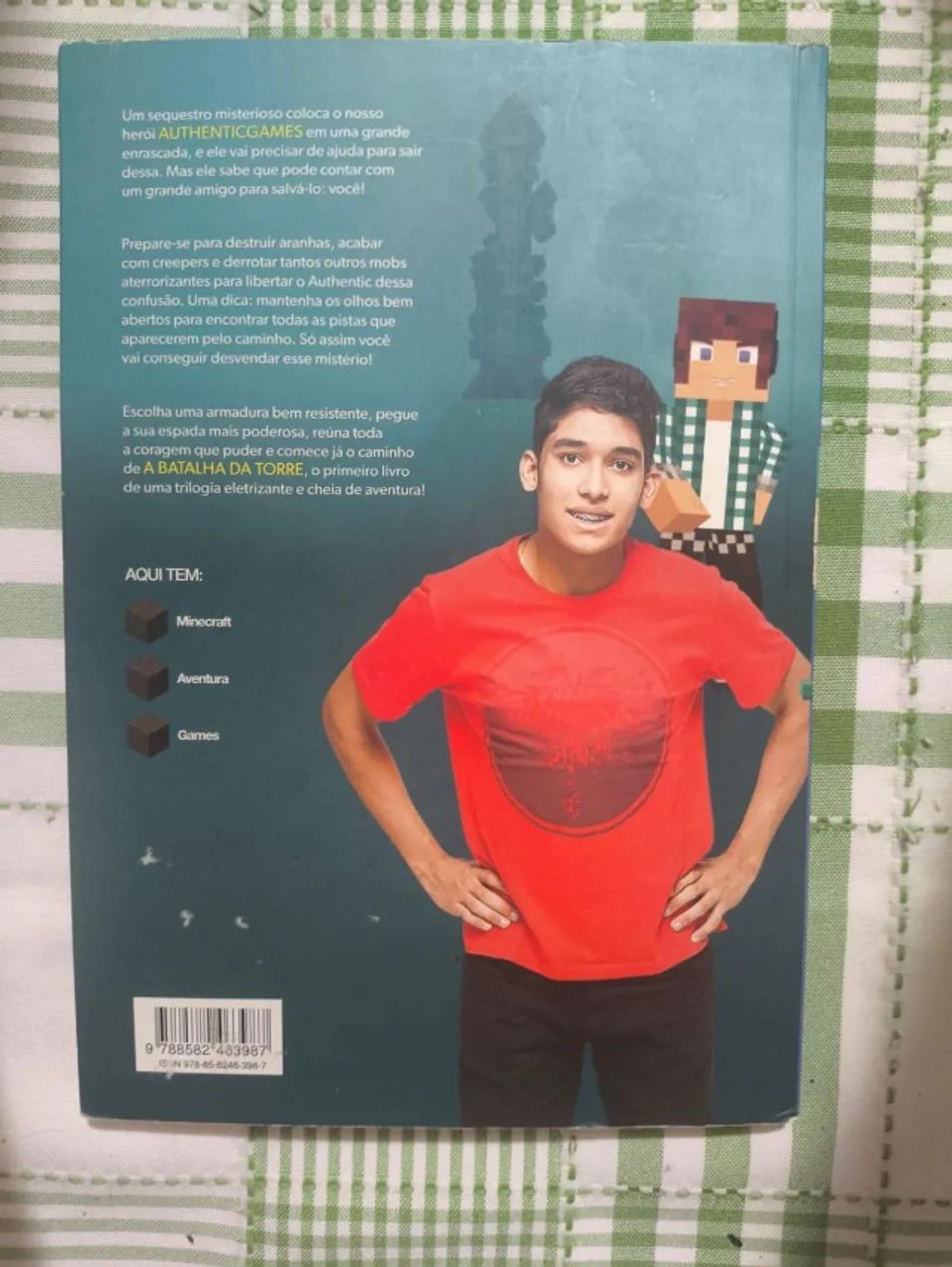 Livro - Authentic Games - A batalha da torre - Foto 2