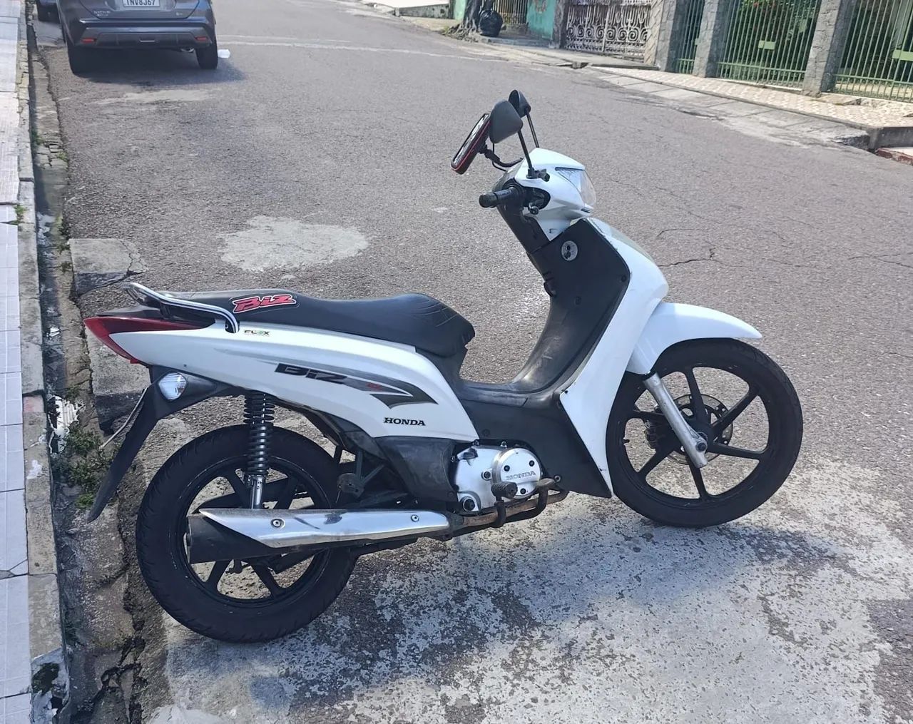 Biz 125 Flex ano 2013 - Foto 4