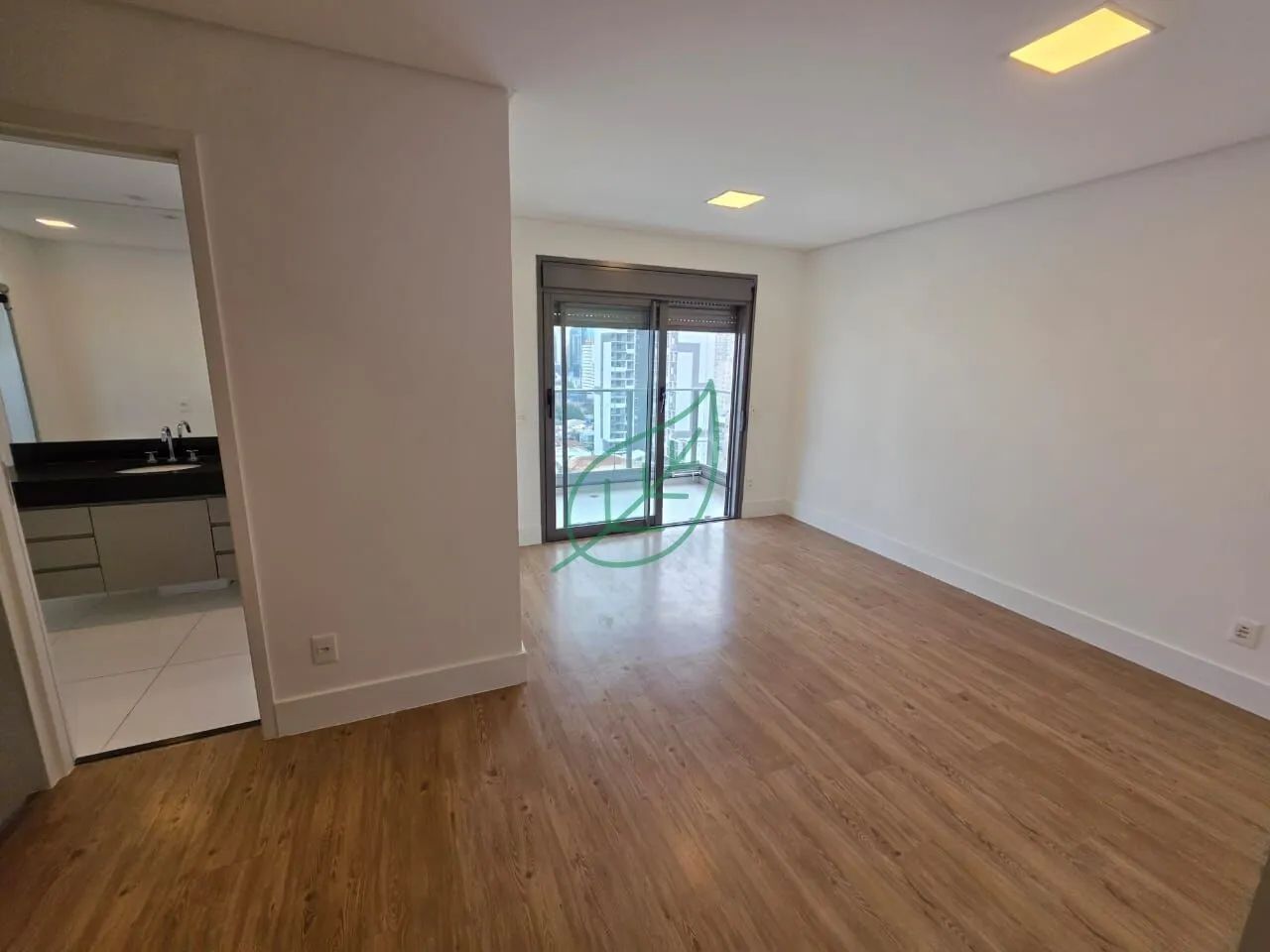 Apartamento á venda,4 dormitórios, 3 suítes, 4 vagas Itaim Bibi - Foto 4