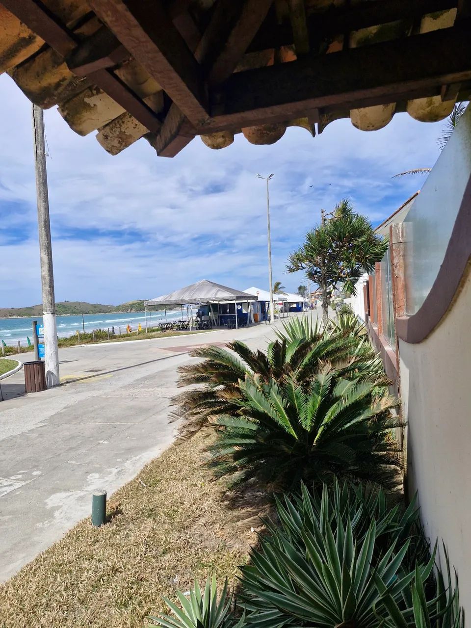 Vc merece! POUSADA LA PLAGE, Pé na Areia! Praia do Peró! - Foto 4