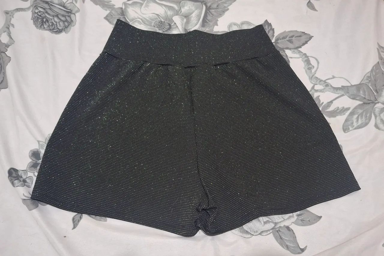 Short de lurex tamanho único  - Foto 3