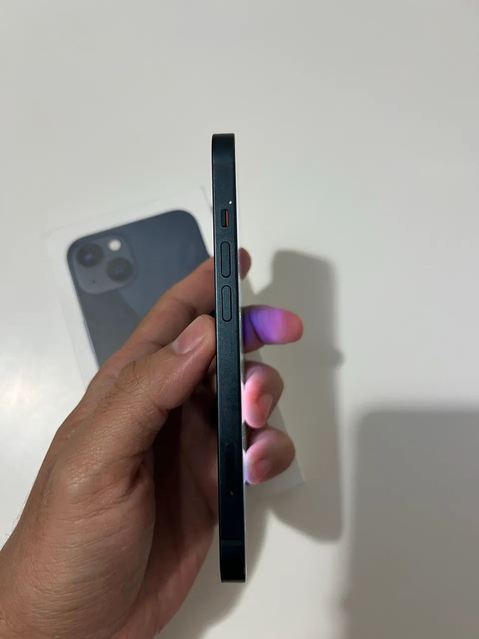 Vendo iPhone 13 Azul meia noite 128G - Foto 2