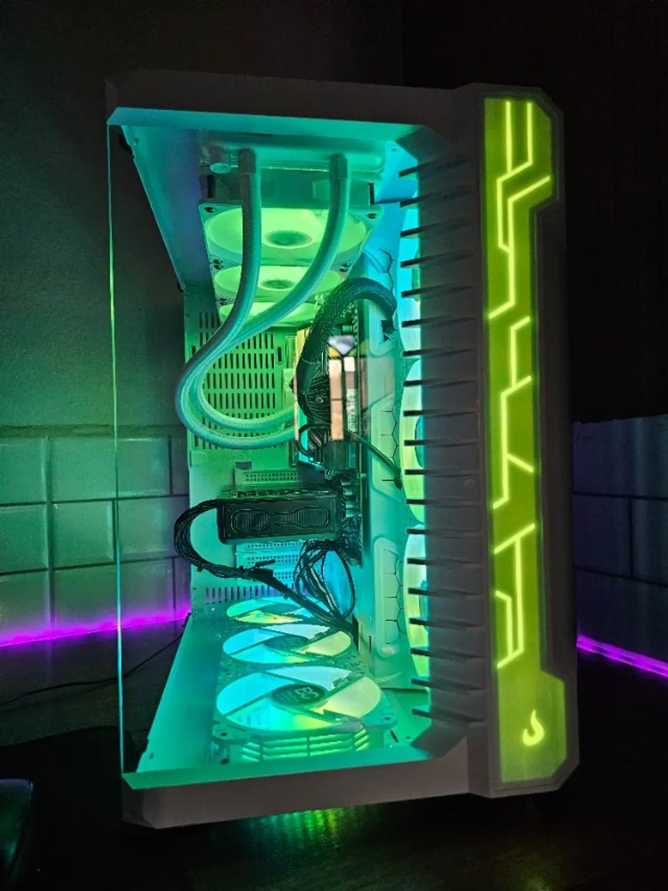 PC Gamer Moderno Branco sem igual na OLX