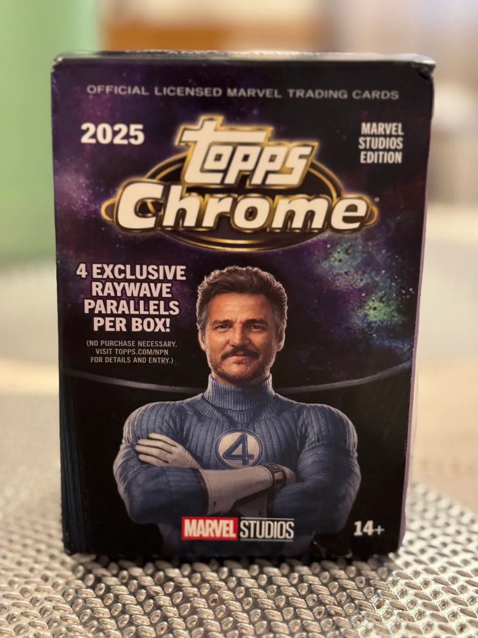 Colecionável Topps Chrome 2025 MCU - Foto 4