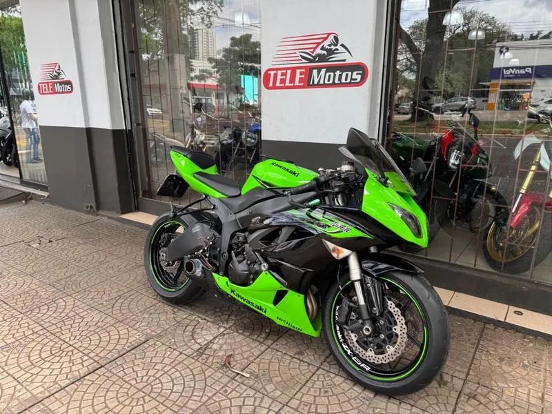 KAWASAKI NINJA ZX 6R 2011 - Foto 3