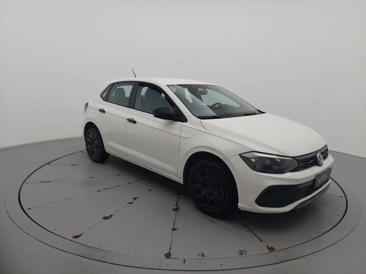 Volkswagen Polo Track 1.0 Flex 12V 5p, foto 7 de 18