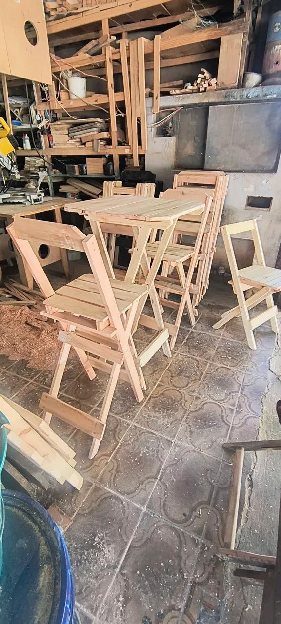 Mesa bistrô desmontável com 2 cadeira  - Foto 4