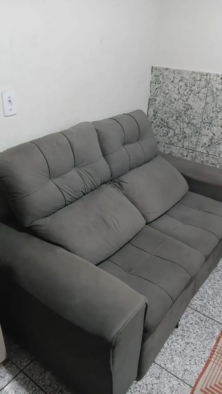 SOFÁ RETRATIO CINZA POUCO USADO