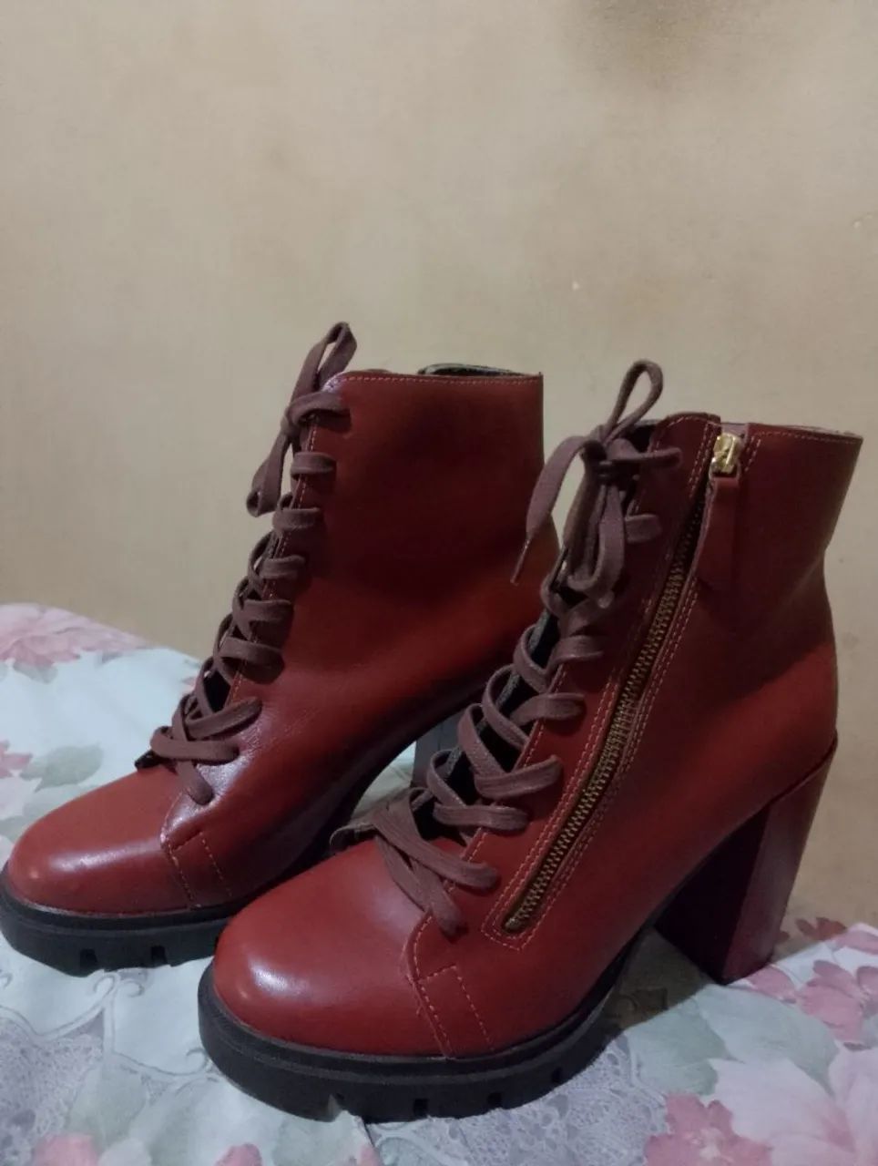Bota Feminina Vinho Nova - Foto 2