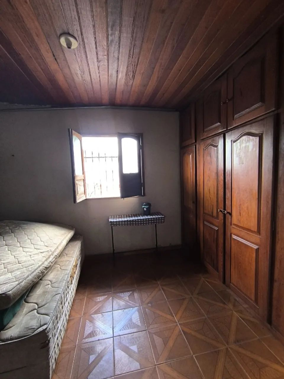 Vendo casa de 3 andares com pontos comerciais em Val de cães  - Foto 3