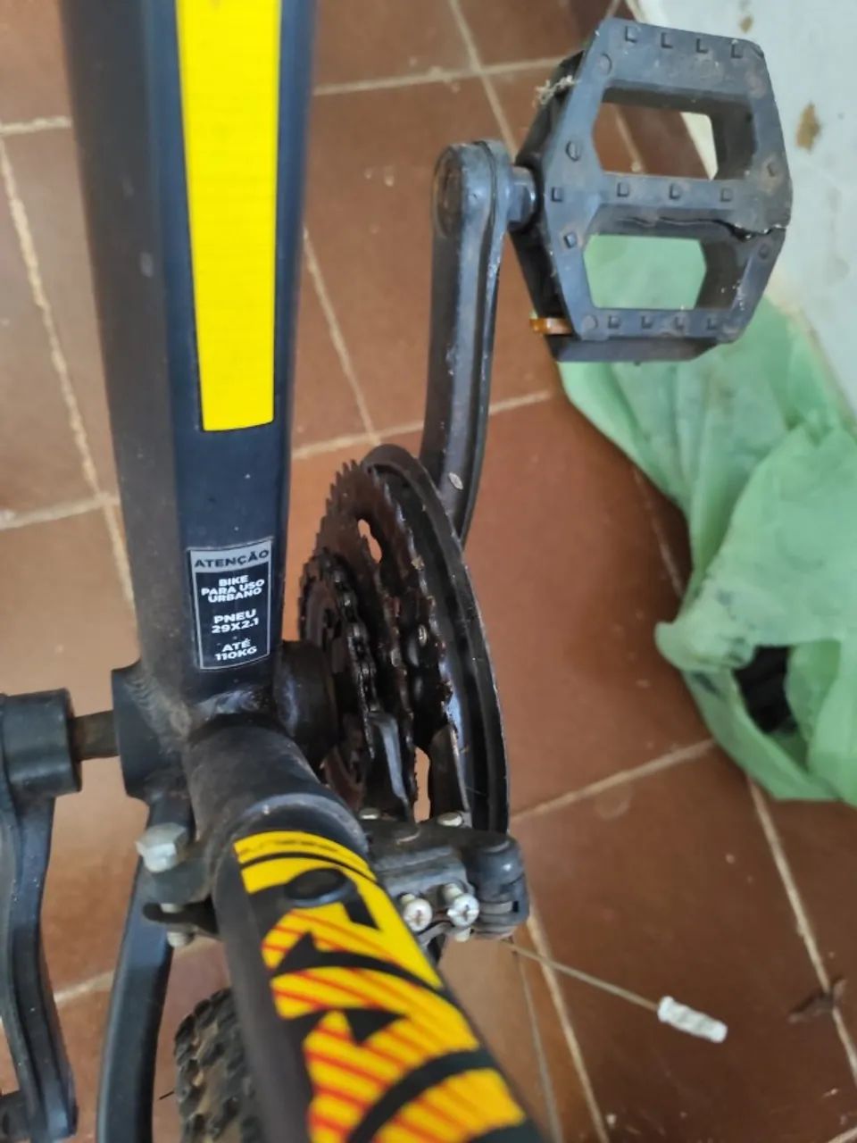 Vendo Bicicleta Semi Nova - Foto 4