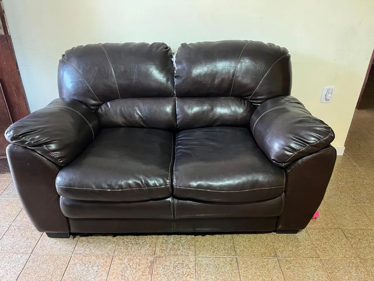 Vendo sofá de 2 e 3 lugares  - Foto 3