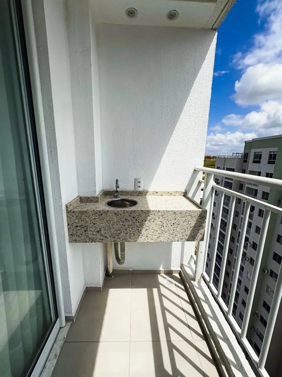 Apto Mobiliado com Vista  14º Andar na Praia do Futuro e com vista incrível - Foto 5